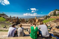 /album/pripravujeme-na-rok-2019/taormina2-jpg1/